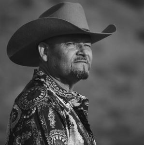 Meet your Posher, Robert